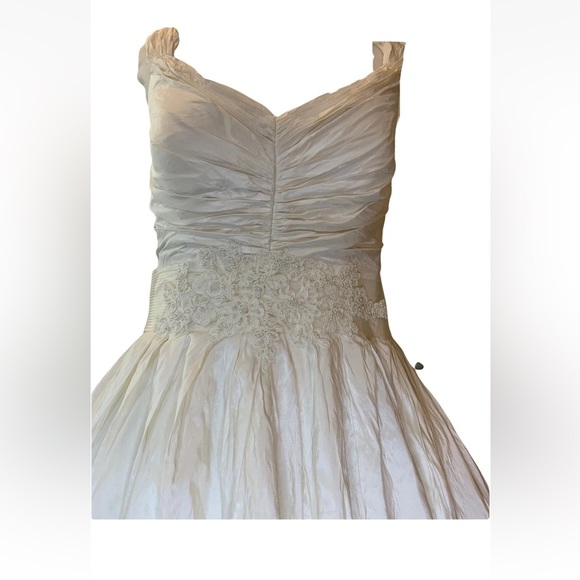 Vineyard Collection Priscilla of Boston dress - Picture 4 of 16